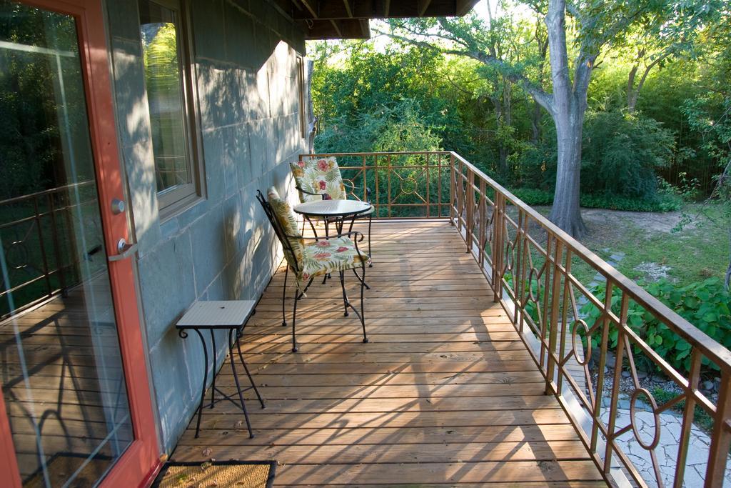 Hotel Abigaile'S Treehouse Bryan Exteriér fotografie